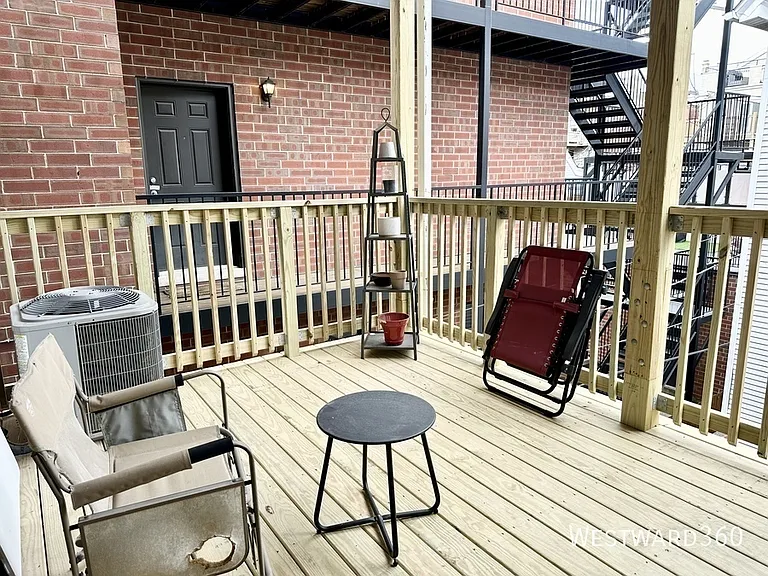 3311 N Seminary Ave #1F — Photo 5