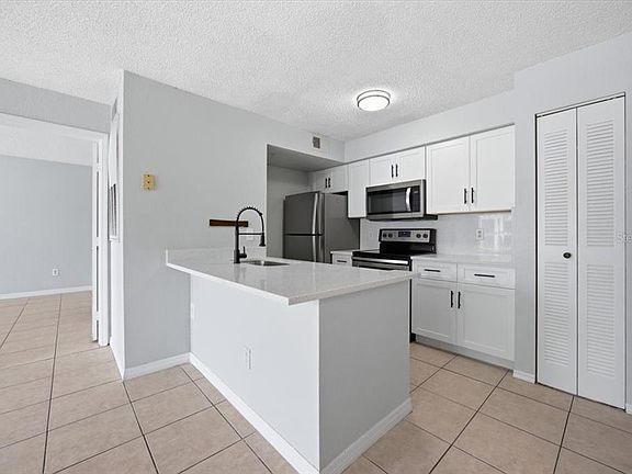 4th image of 2213 Grand Cayman Ct APT 1121