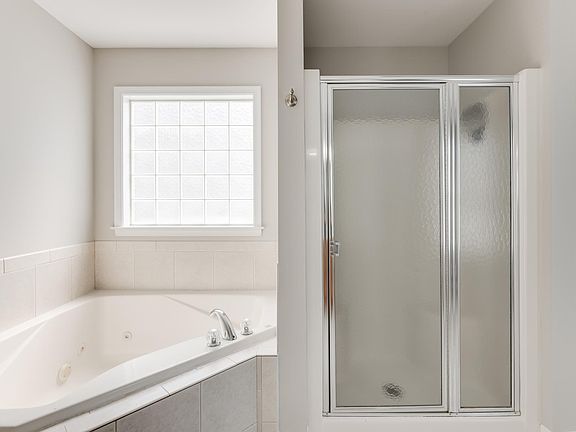 2nd image of 9532 Trail Dr