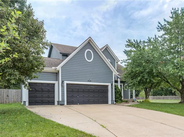 14902 Horton St, Overland Park, KS 66223