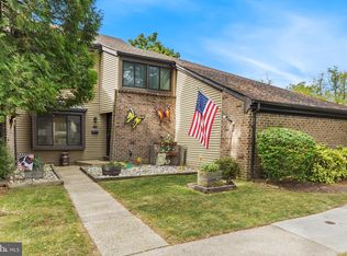 9 Dorset Pl, Newtown, PA 18940