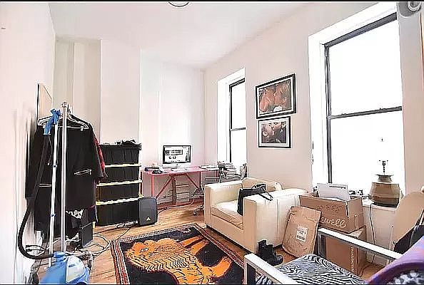 1st image of 200 W 134th St #B
