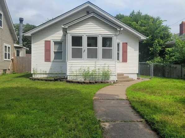 4742 Emerson Ave N, Minneapolis, MN 55430