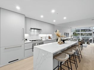 1331 Marine Dr #205, West Vancouver, BC