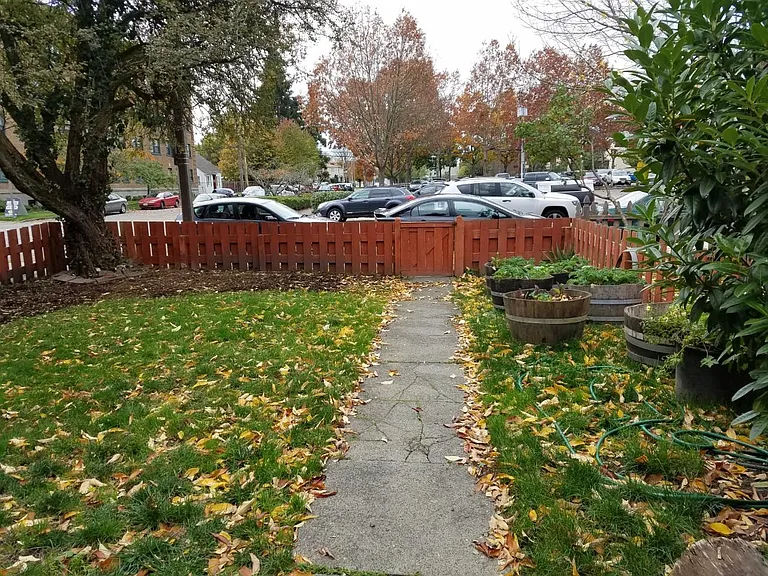 623 Martin Luther King Jr Way #A — Photo 9