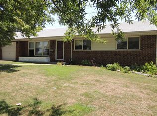 1016 Laval Dr, Saint Louis, MO 63132