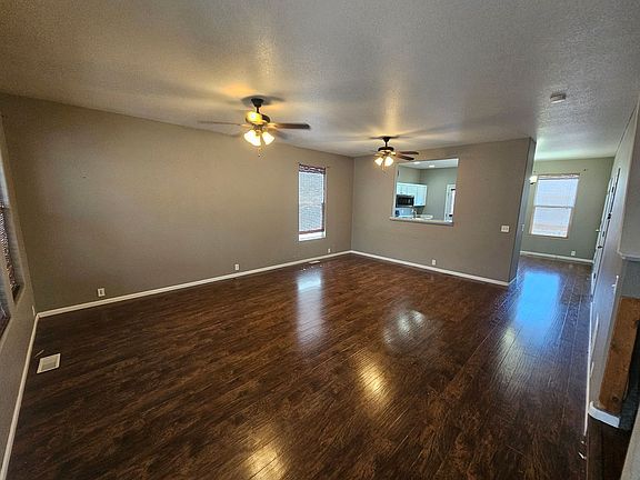 3rd image of 2717 Tumblewood Grv