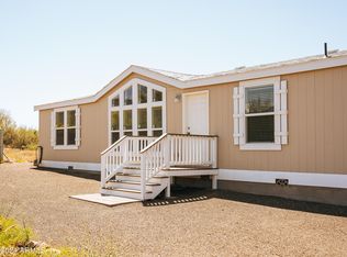 1916 E Circle Mountain Rd, New River, AZ 85087