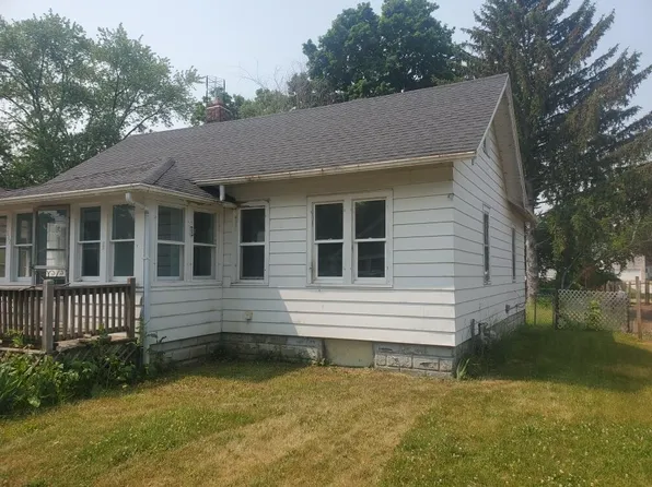 617 N Mechanic St, Berrien Springs, MI 49103