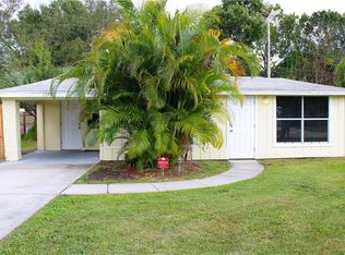 1590 4th Ct, Vero Beach, FL 32960