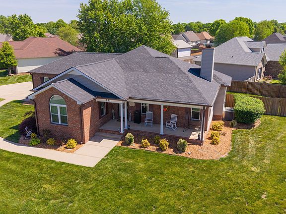 4th image of 751 McClain Dr