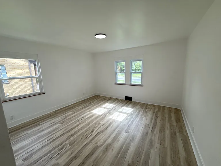 7209 Brookcrest Dr #1 — Photo 8