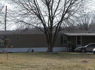 294 Bubble Loo Rd, Cloverdale, IN 46120
