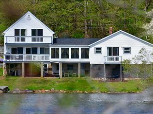 62 W Shore Dr, Exeter, RI 02822