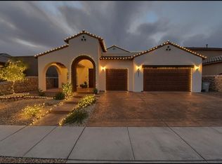 6321 Via Serena Dr N, El Paso, TX 79912