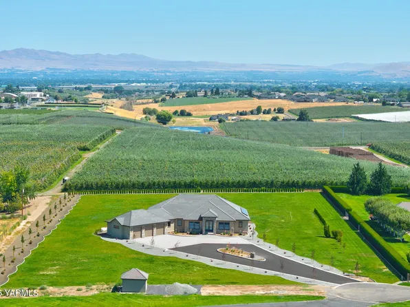 10908 Wedgewood Heights Dr, Yakima, WA 98908