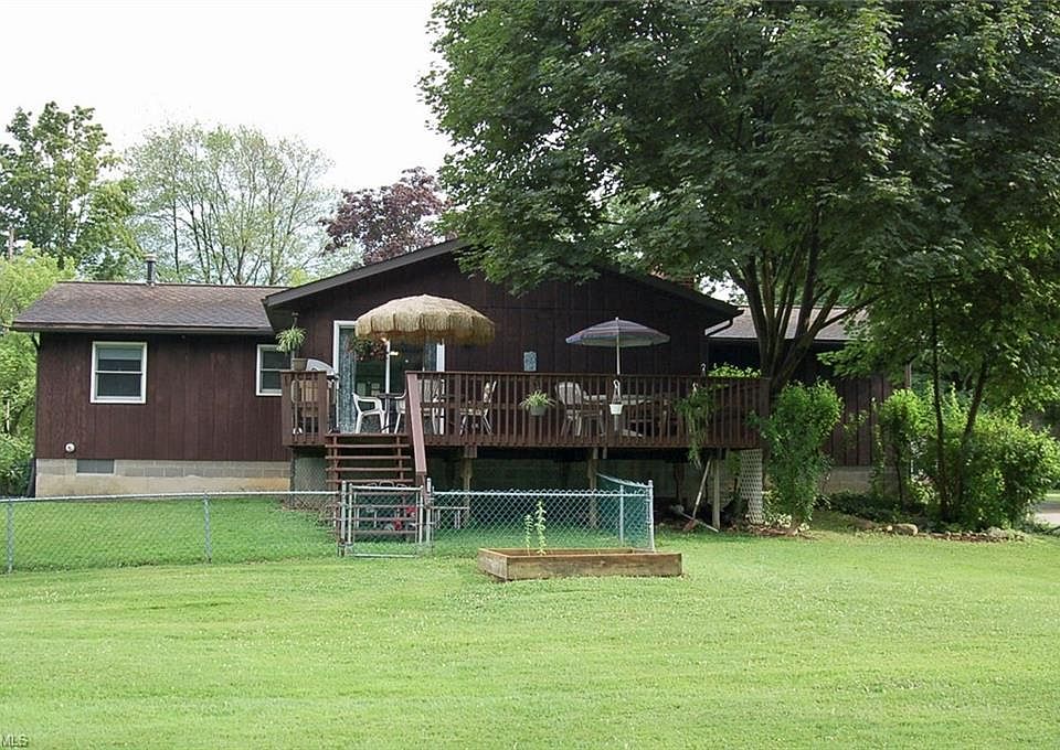 2nd image of 1797 Lillian Rd