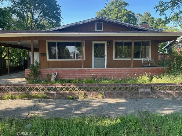 490 Martin St, Lakeport, CA 95453