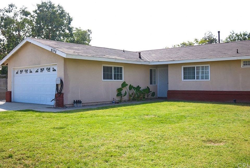 1st image of 8198 Laurel Ave