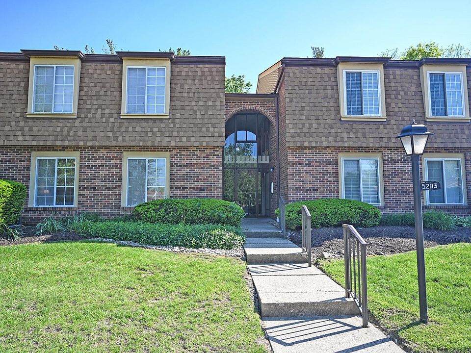 1st image of 5203 S Eaglesnest Dr #91