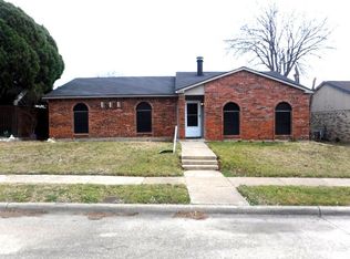 9430 Sophora Dr, Dallas, TX 75249