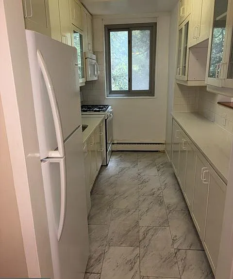 4200 Cathedral Ave NW #519 — Photo 7