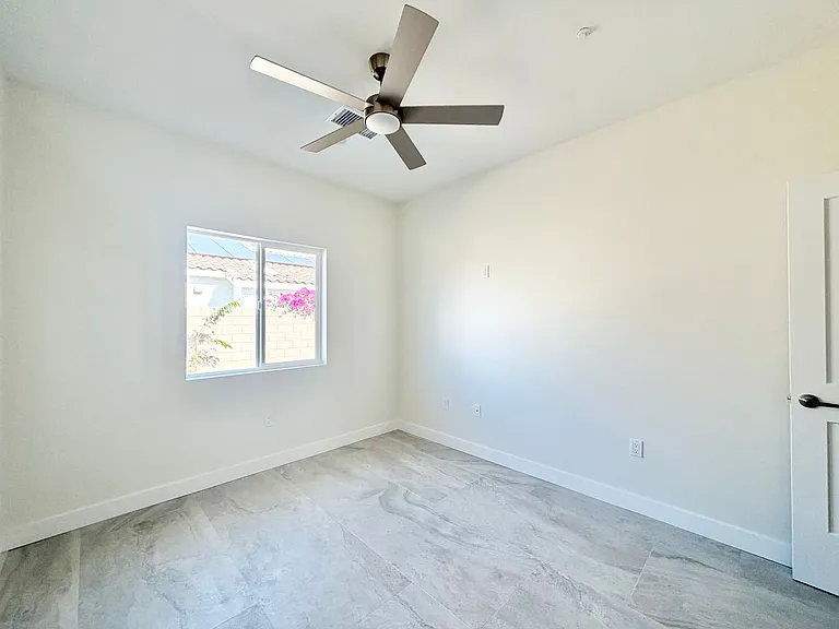 68160-68162 Modalo Rd — Photo 33
