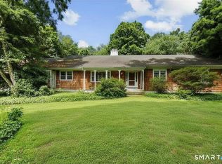 1140 Johnson Rd, Woodbridge, CT 06525