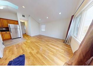 16409 Goethals Ave FLOOR 3, Jamaica, NY 11432