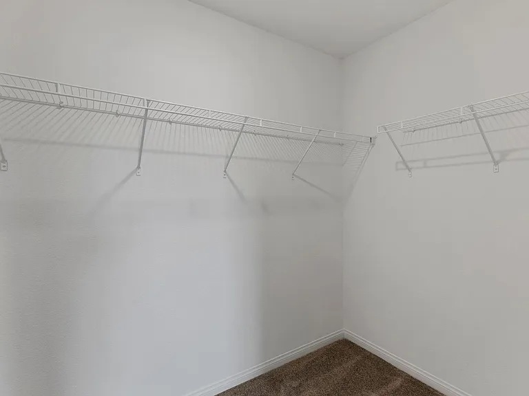 10183 Glowing Amber St — Photo 15