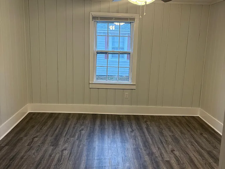 4085 Porter St — Photo 12