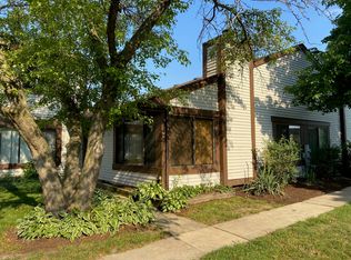5617 Court Maria, Hanover Park, IL 60133