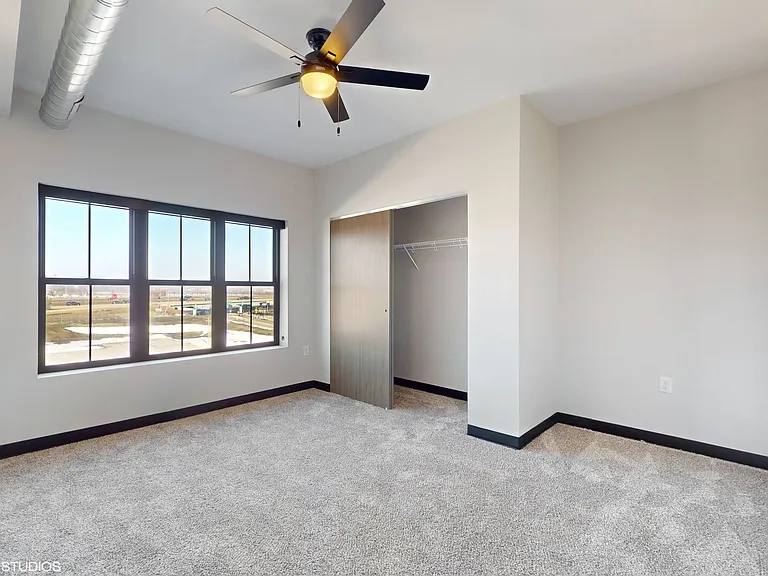 151 Lofts — Photo 13