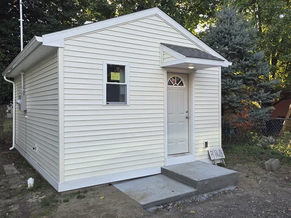 24 E Union St, Penns Grove, NJ 08069