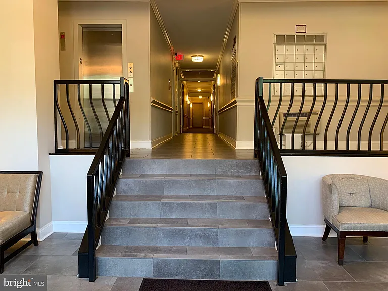 2130 N St NW #405 — Photo 7