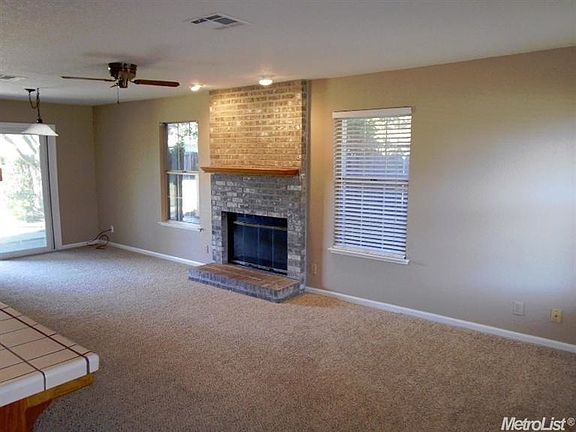 4th image of 1350 Brookdale Way