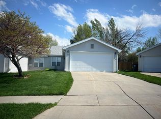 1514 Kara Ln, Lincoln, NE 68522