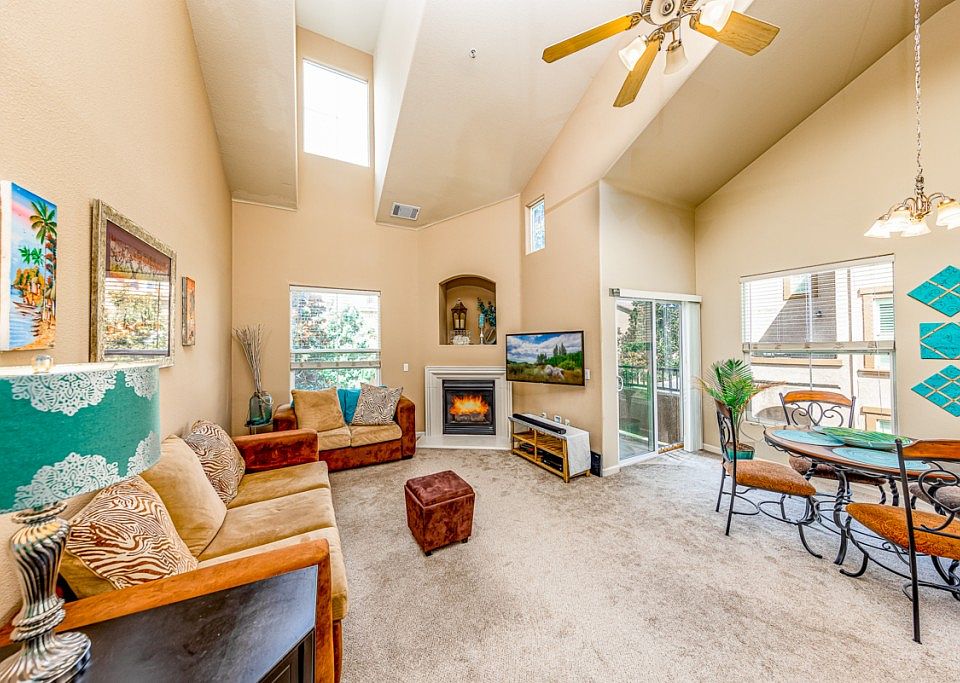 1st image of 5350 Dunlay Dr Unit 3014
