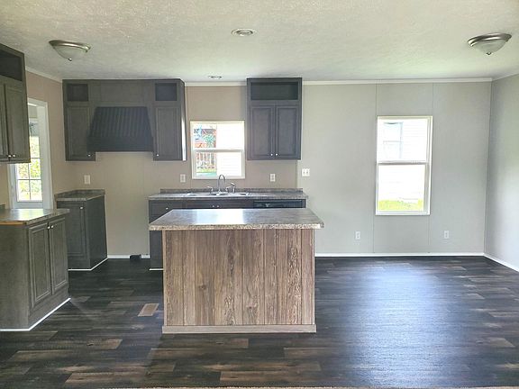 4th image of 232 Township Road 1267