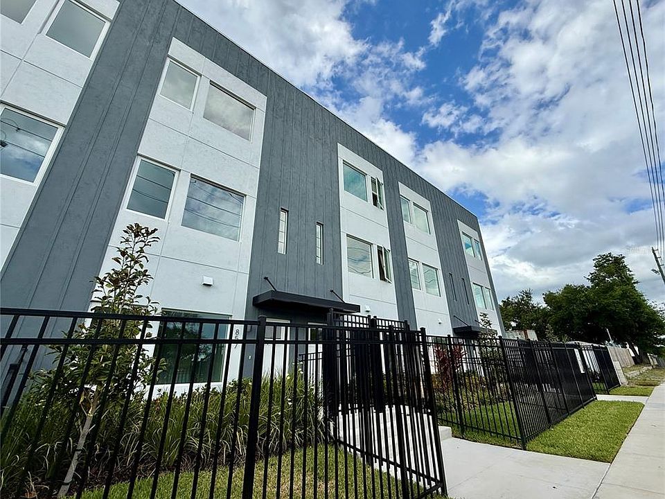 1st image of 857 6TH AVENUE S