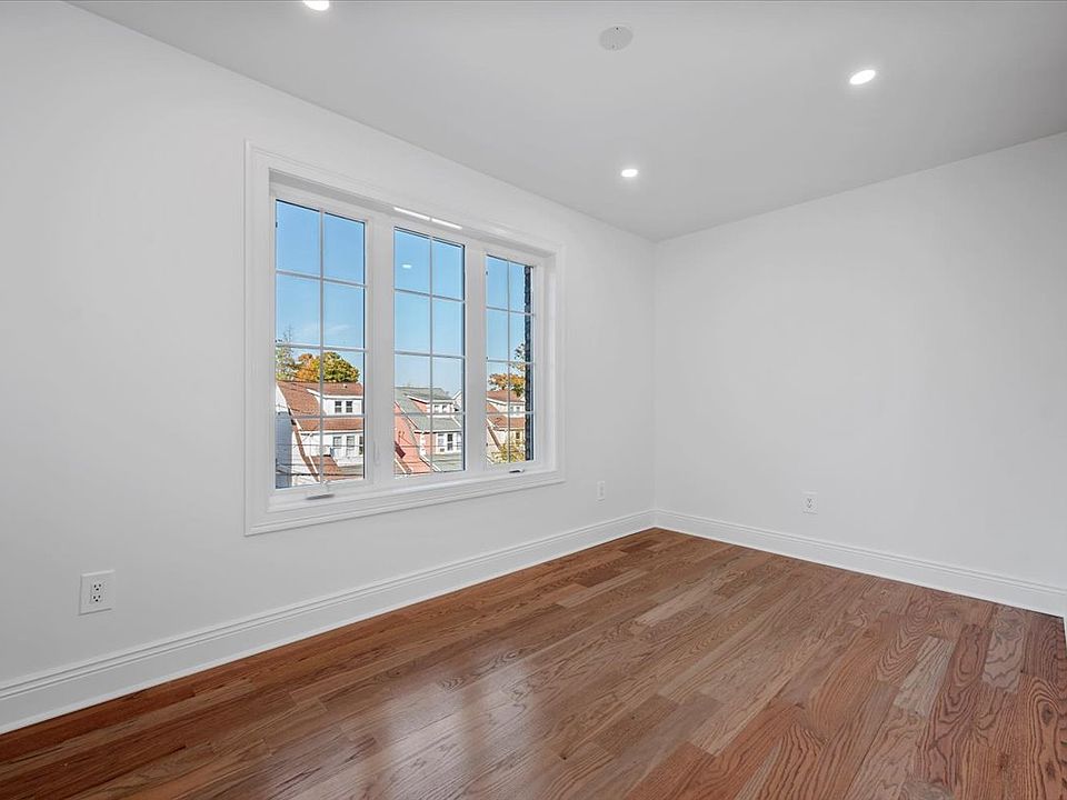1st image of 82-53 164th St Floor 2