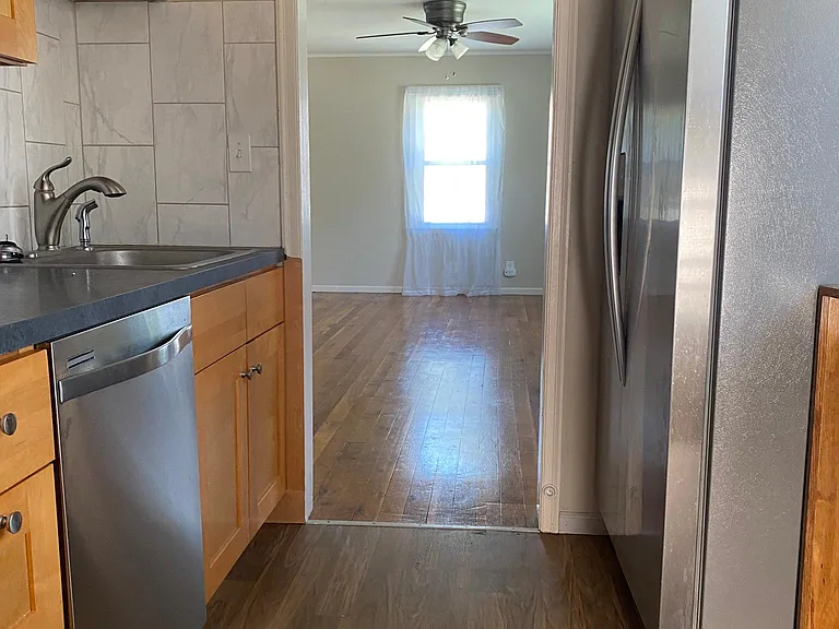 3701 Randolph St — Photo 4