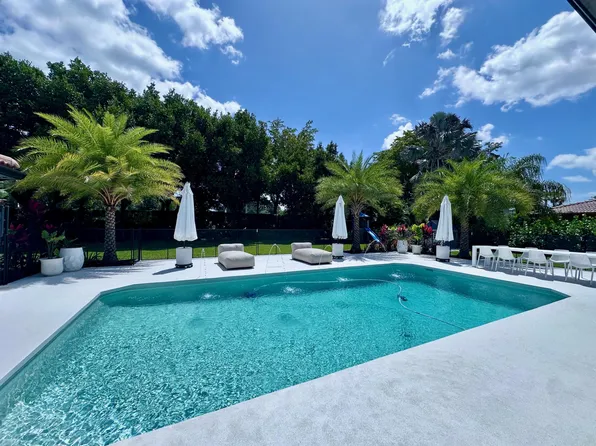 2804 Banyan Boulevard Circle NW, Boca Raton, FL 33431