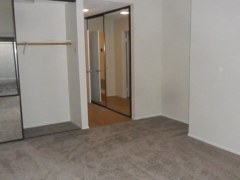 466 Potomac Way — Photo 7
