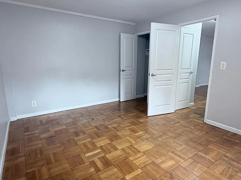 36 Duncan Ave #3KE — Photo 4