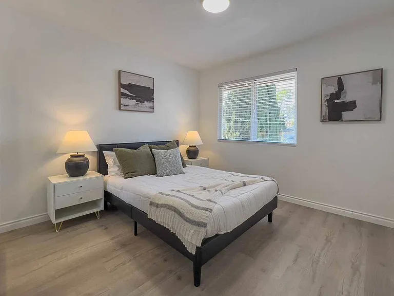 1424 Winn Dr W — Photo 16