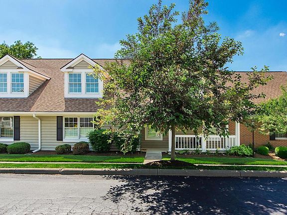 3rd image of 265 Dogwood Ln