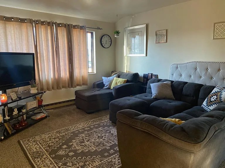 1734 Azalea Dr #4 — Photo 1