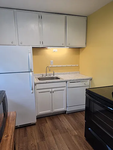 355 Water St #1 Photo 1