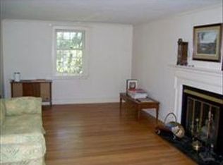 11 Shadow Ln, Wellesley, MA 02482